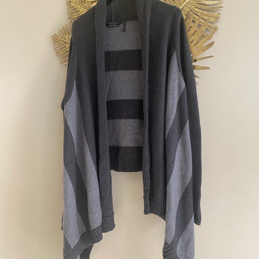 Daisy Fuentes Black and Gray Striped Cardigan